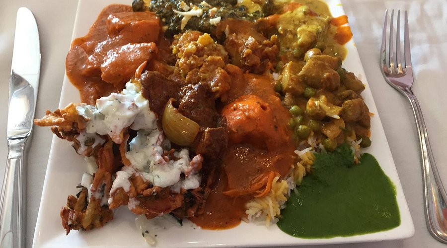 Haandi signature dishes Palak PaneerMalai KoftaRogan Josh
